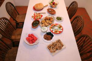 Afbeelding uit fotogalerij van Guest House Vila Albedo in Varna +32 foto's