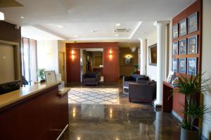 Vstupní hala nebo recepce v ubytování Plessis Parc Hôtel