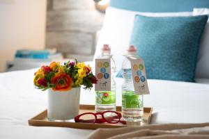 Nápoje v ubytování Metulla Travel Hotel