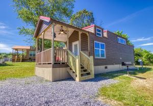 Hillbilly Bear cabin