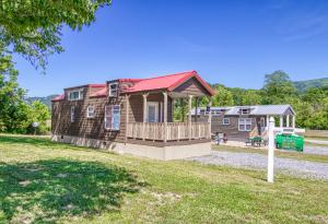 Hillbilly Bear cabin