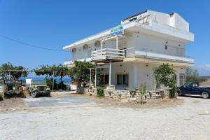 Gallery image of PANORAMA in Pitsidia