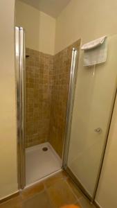 A bathroom at ARTISTICO - Artistic flat in front of GUGGENHEIM COLLECTION
