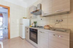 Imagen de la galería de Gaia Apartment 23, en Torre Lapillo 17 fotos más