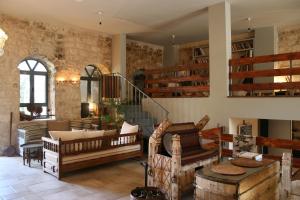 Gallery image of Shulamit Yard in Rosh Pinna