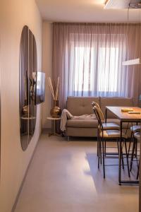 Posezení v ubytování Korpa Deli Rooms SPA