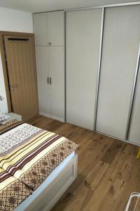 Postelja oz. postelje v sobi nastanitve Apartmán u sjezdovky Filipovice