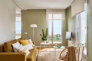 TV tai viihdekeskus majoituspaikassa Lugaris Beach Apartments