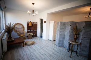 Gallery image of Arad Apartment - Vintage Design in Arad