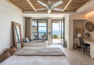 A bed or beds in a room at Verina Astra