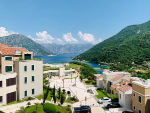 Φωτογραφία από το άλμπουμ του Lavender Bay Apartment C33 σε Donji Morinj