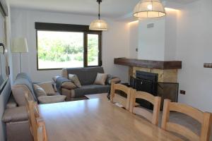 Posezení v ubytování Casas Rurales Laguna La Tinaja