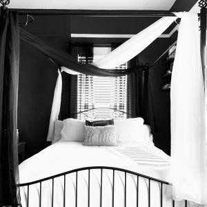 Ліжко або ліжка в номері Birmingham Tree House