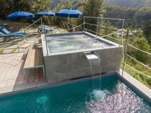 Bazén v ubytování Hotel Al Terra Di Mare nebo v jeho okolí