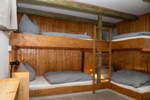 Postel nebo postele na pokoji v ubytování Xavers Ranch