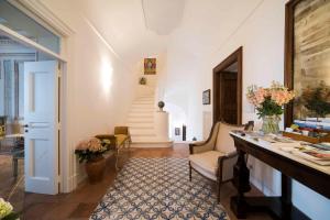 Imagen de la galería de Palazzo Suriano Heritage Hotel, en Vietri 89 fotos más