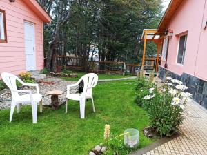 Un jardín fuera de Buenavida Guesthouse