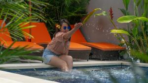 入住Bali Komang Guest House Sanur的客人