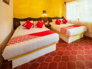 Gallery image of OYO Hotel Sands in Barra de Navidad