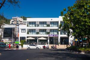 Gallery image of Coral Inn in Karon Beach