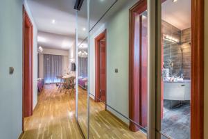 A bed or beds in a room at Astarte Villas - Istar Villa with Tennis Court