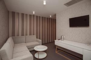 Televisyen dan/atau pusat hiburan di Hotel Chicago