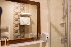 Koupelna v ubytování Sultan Mehmet Pensiune & Restaurant + 43 fotografií