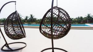 Millenium Popo Beach Hotel内部或周边的泳池