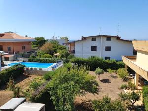 A view of the pool at Acquamarina or nearby