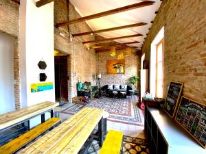 Posezení v ubytování ECO Hostel