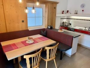 Kuchyň nebo kuchyňský kout v ubytování Musi Appartements