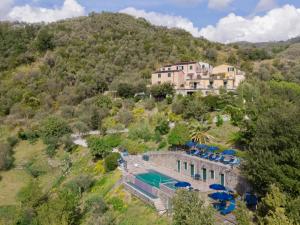 Bazén v ubytování Hotel Al Terra Di Mare nebo v jeho okolí