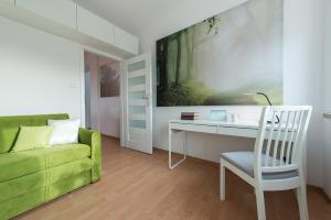 Część wypoczynkowa w obiekcie Szczesliwice Ochota P&O Serviced Apartments