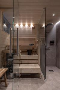 Een badkamer bij Lapland Hotels Kuopio