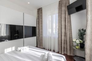 Posteľ alebo postele v izbe v ubytovaní Villa Meri very central and beautiful apartment