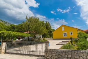 Bygningen som feriehuset ligger i