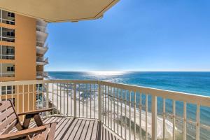 Gallery image of Waterfront PCB Condo with Balcony and Beach Gear! in Panama City Beach