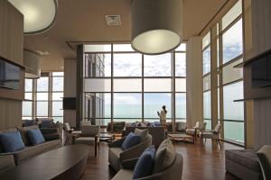 Posezení v ubytování Hotel InterContinental Cartagena by IHG
