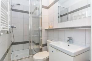 Koupelna v ubytování Willa Rodos II