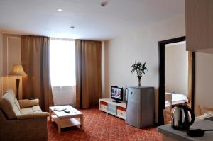 TV a/nebo společenská místnost v ubytování Springs Hotel Ulaanbaatar