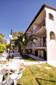 Gallery image of Vlachogiannis Hotel in Prinos