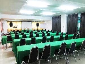 Konferenční prostory v ubytování Eden Garden Resort + 37 fotografií