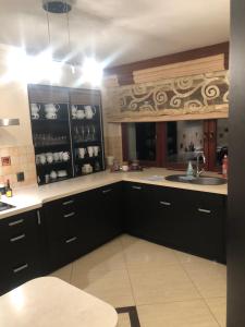 Kuchnia lub aneks kuchenny w obiekcie Victoria Rooms