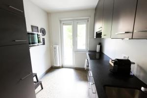 Kuchyň nebo kuchyňský kout v ubytování Armotti Apartments Friedheim
