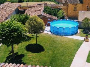 Bazén v ubytovaní Casa rural El Veredero alebo v jeho blízkosti