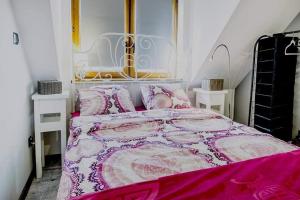 Postel nebo postele na pokoji v ubytování GRAPA LOFT Dom w Górach Apartament Wypoczynek w górach