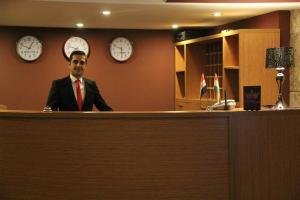 Zona de hol sau recepție la Merci Hotel Erbil