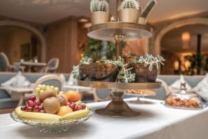 Comida en o cerca de este hotel