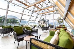 Restoran või mõni muu söögikoht majutusasutuses Windmill Upon Hills Premium Suites Genting Highland