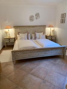 A bed or beds in a room at Wagner Häusl